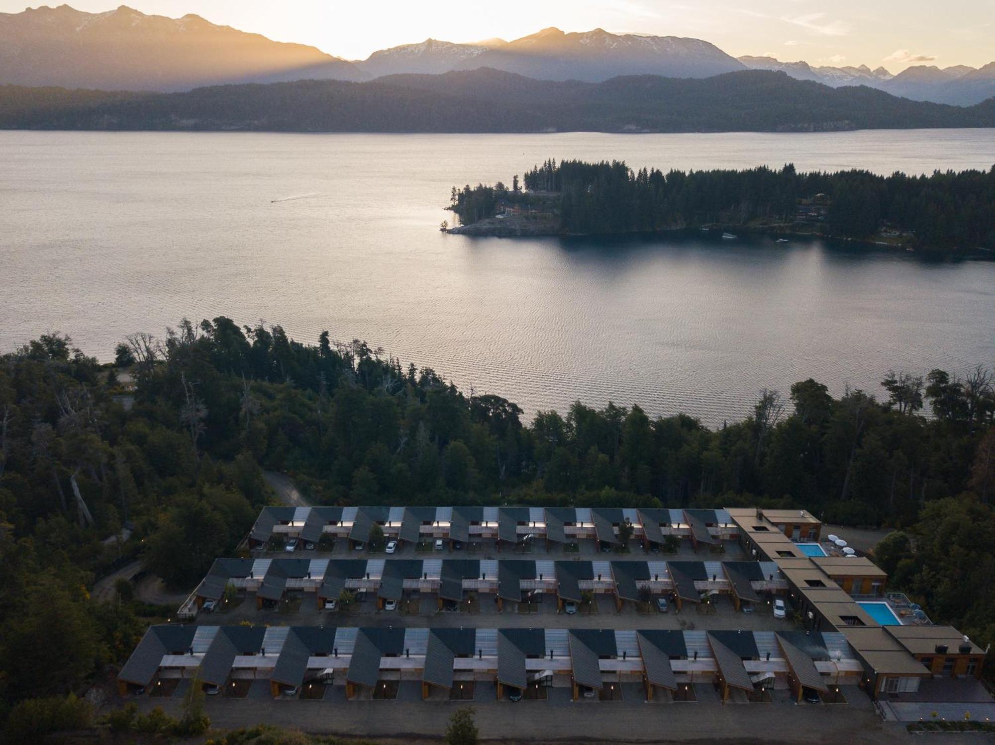 Bahía Montaña Resort Villa La Angostura Exterior foto